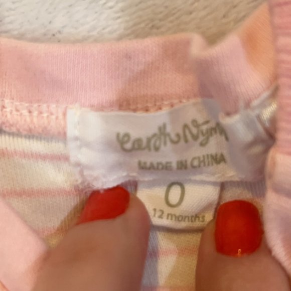 Adorable New 4 Piece Baby Set One Piece, Leggings and 2 Pairs of Socks 6-12M - Picture 8 of 12